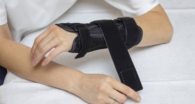 Stabilizator nadgarstka w ofercie BRANDvital