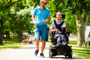 Wózek inwalidzki z napędem elektrycznym - brandvital.eu