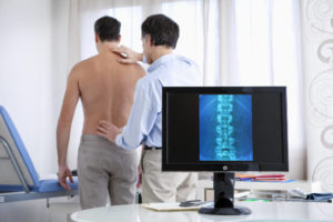 Badanie kręgosłupa - zwalcz objawy bólu - brandvital.eu